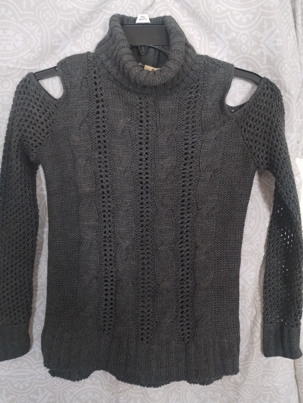 American Eagle Outfitters Charcoal Cold-Shoulder Cable Turtleneck Sweater Small